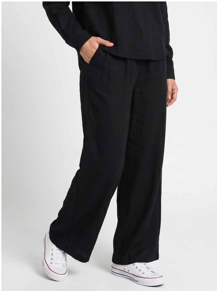 Black - Pant Front View